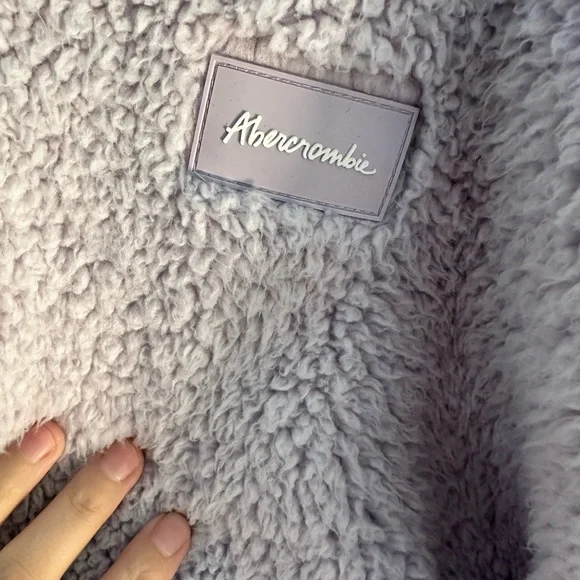 Abercrombie & Fitch Lilac Sherpa Hoodie & Abercrombie Flare Leggings - Picture 3 of 6